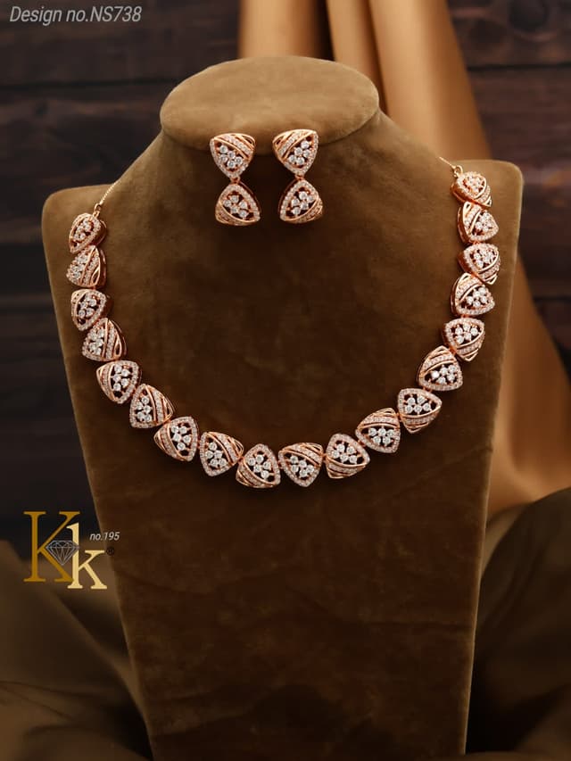 KK ROSEGOLD NECKLACE SET