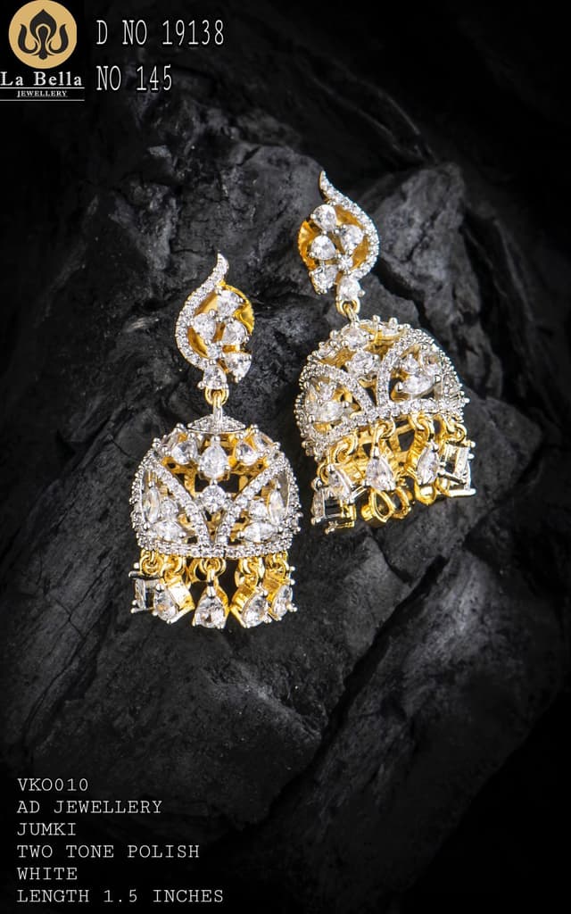 LABELLA AD JHUMKA
